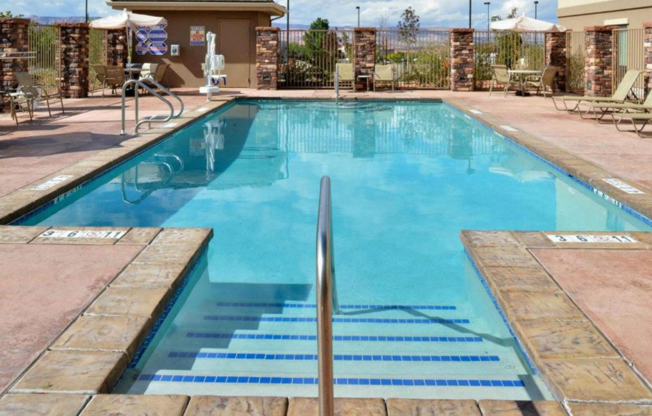 Holiday Inn Express & Suites Page - Lake Powell Area By Ihg Εξωτερικό φωτογραφία
