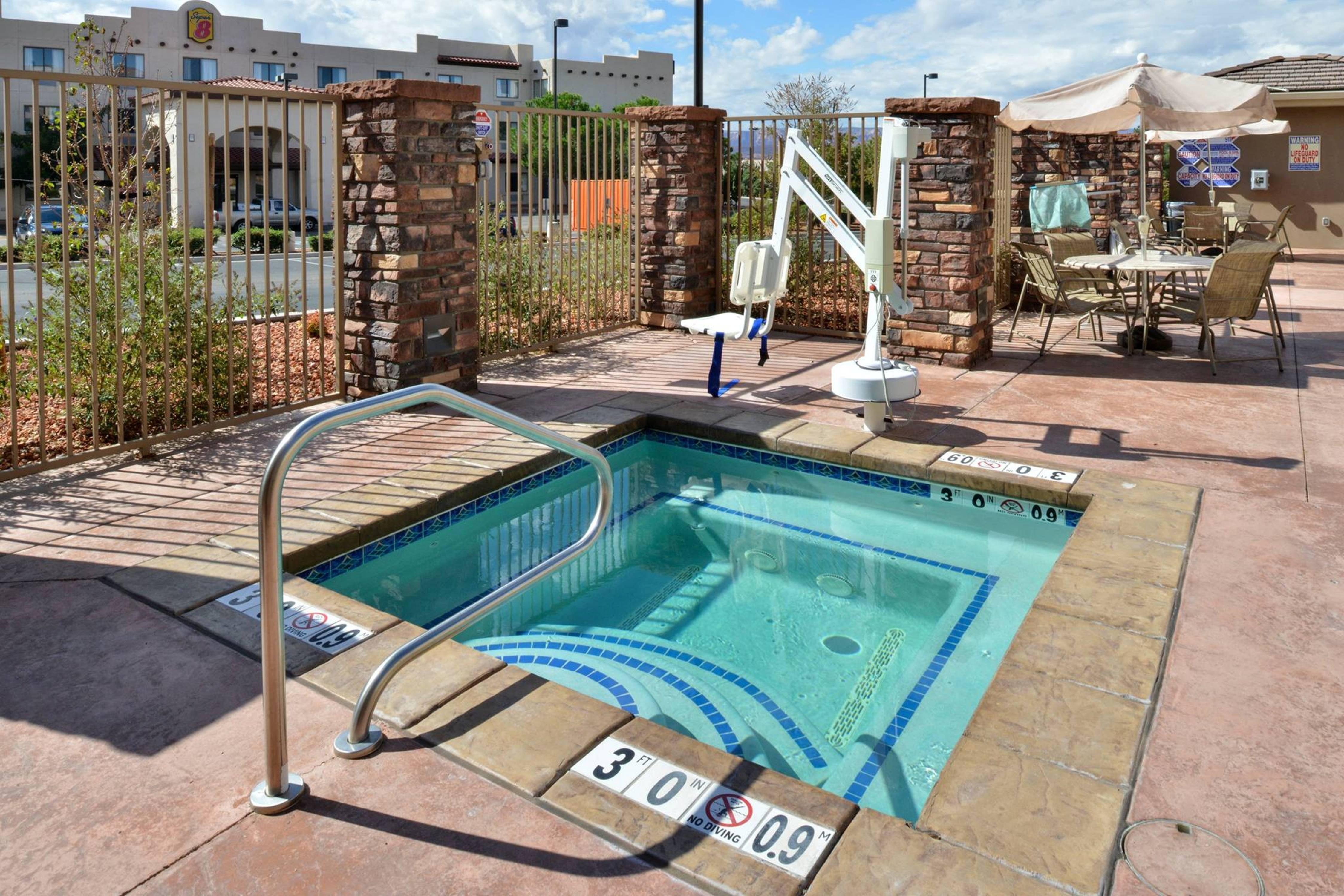 Holiday Inn Express & Suites Page - Lake Powell Area By Ihg Εξωτερικό φωτογραφία