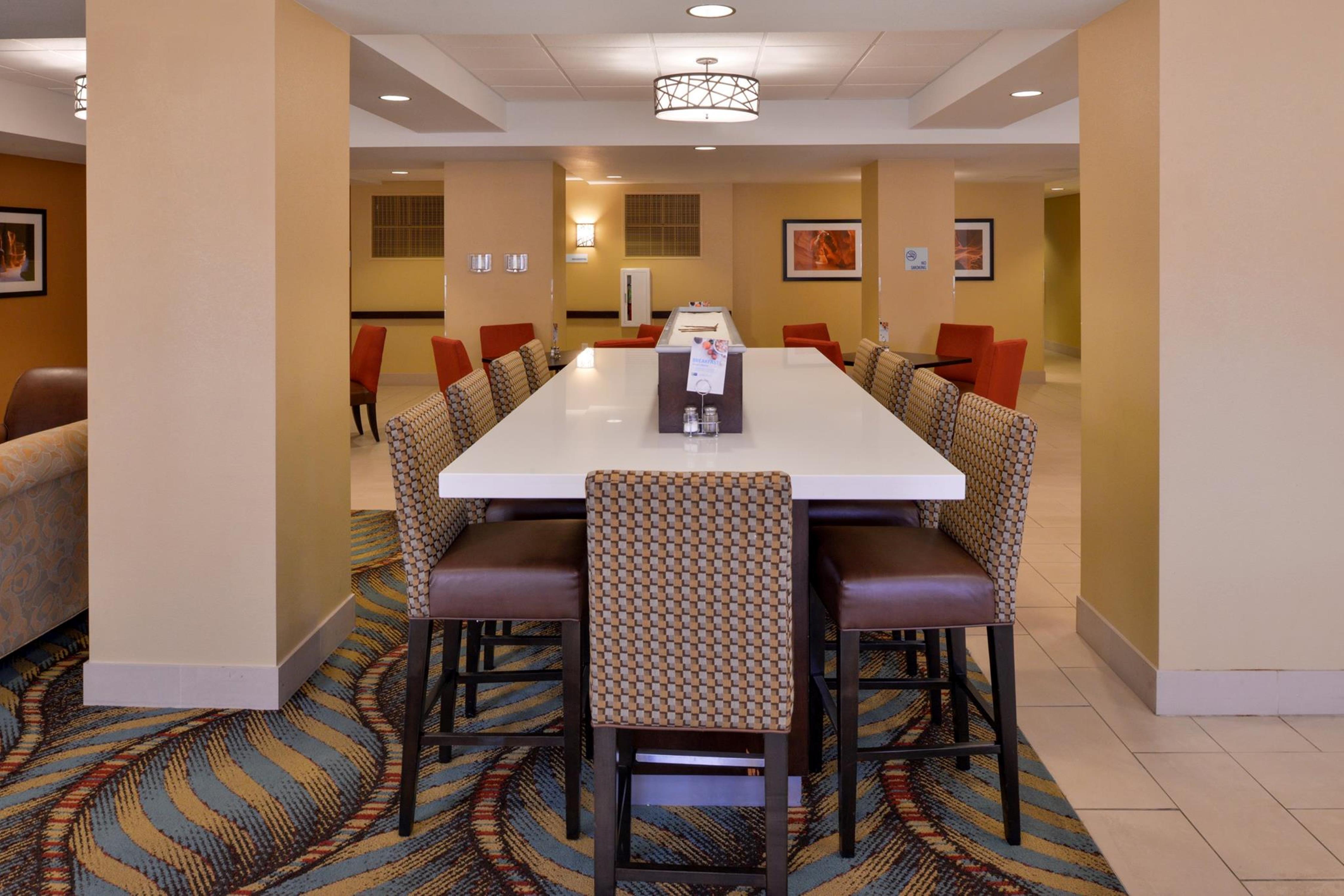 Holiday Inn Express & Suites Page - Lake Powell Area By Ihg Εξωτερικό φωτογραφία
